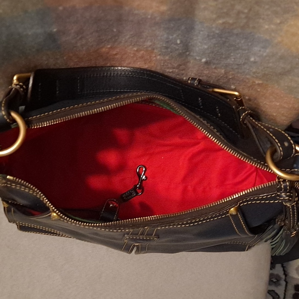Dooney and Bourke Kingston hobo in Navy Florentine leather - Picture 7 of 9